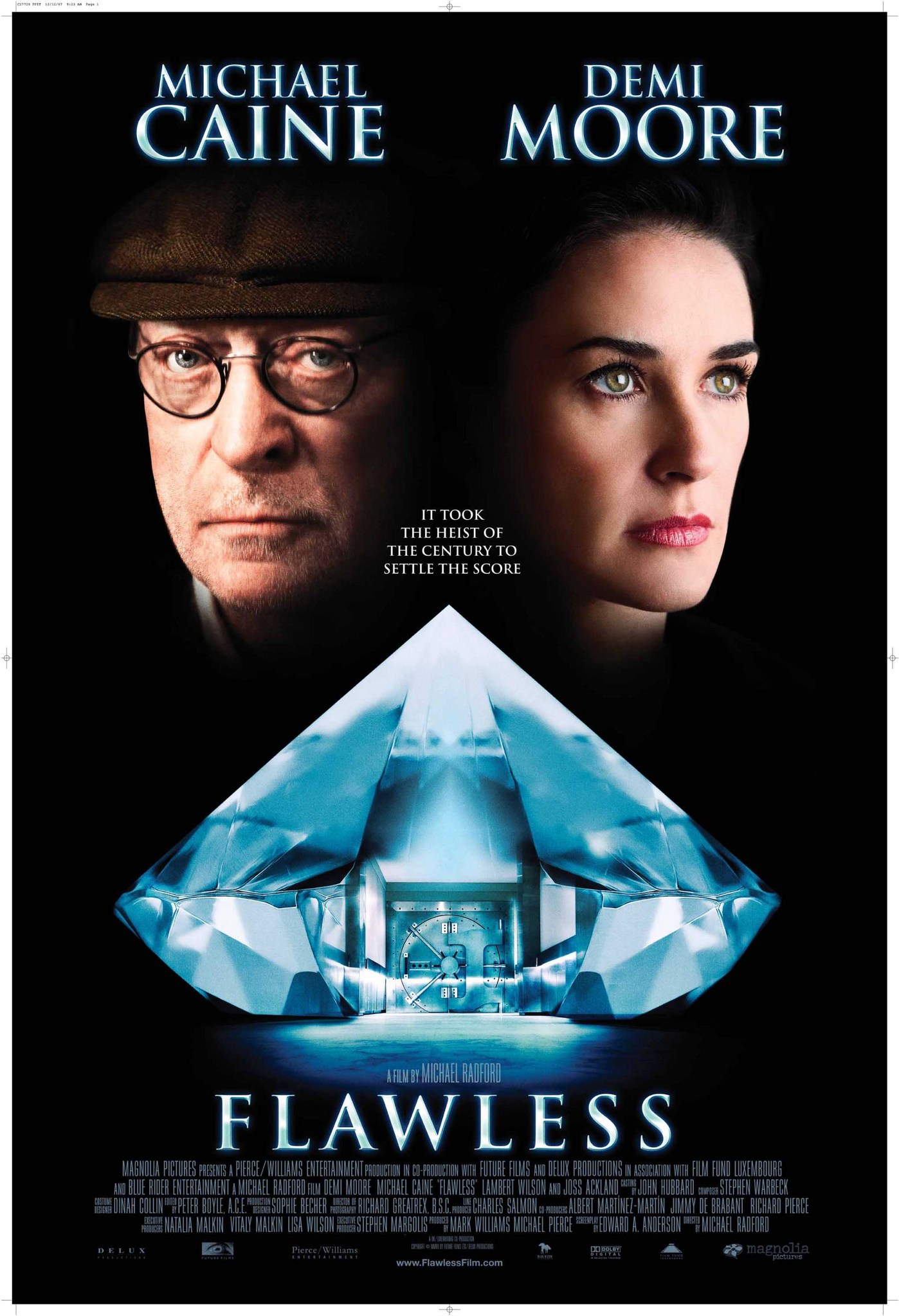 Flawless 2007 720P Bluray X264 900Mb-Pahe In