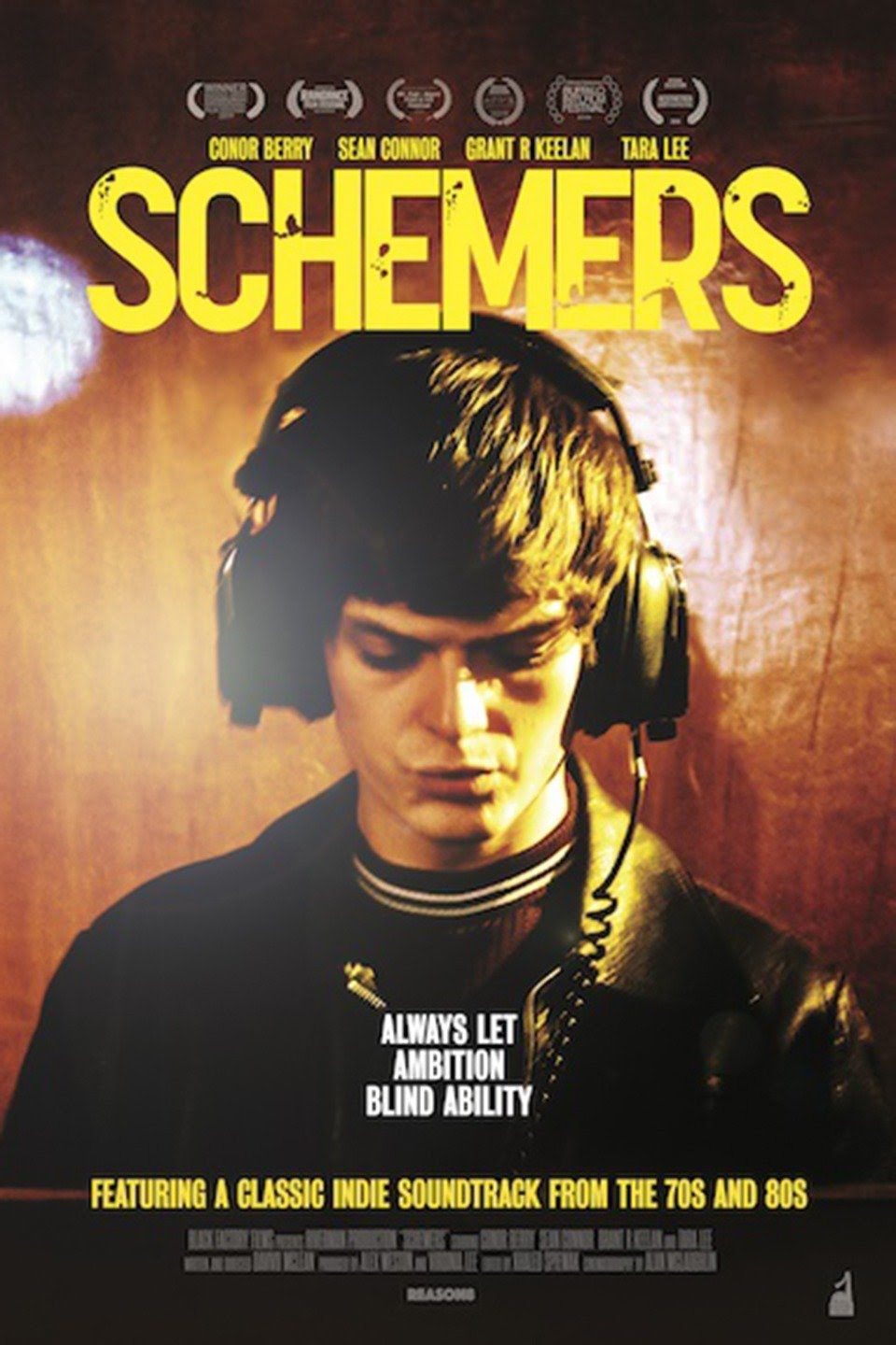 Schemers 2019 720P Webrip 800Mb X264-Galaxyrg