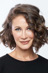 Ece Dizdar