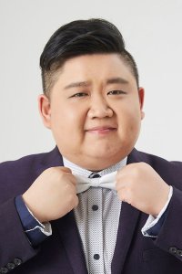 Zhang Yiqian